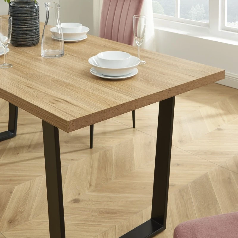 Ensemble Repas FELIX Effet Chêne Et Velours Rose 4 Chaises 7 Ensemble Repas FELIX Effet Chêne Et Velours Rose 4 Chaises – Image 5