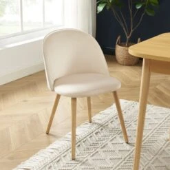 Ensemble Repas MACARON Effet Chêne Et Velours Beige 4 Chaises 16 Ensemble Repas MACARON Effet Chêne Et Velours Beige 4 Chaises -Mobilia Soldes ensemble repas macaron effet chene et velours beige 4 chaises 2