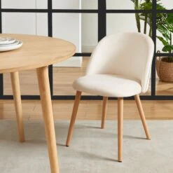 Lot De 2 Chaises MACARON Velours Beige Sable Pieds Hêtre Massif -Mobilia Soldes lot de 2 chaises macaron velours beige sable pieds hetre massif 1