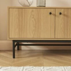 Meuble Tv JAMES Effet Chêne Pieds Métal Noir 150cm 14 Meuble Tv JAMES Effet Chêne Pieds Métal Noir 150cm -Mobilia Soldes meuble tv james effet chene pieds metal noir 3