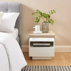 Table De Chevet à Led COSMOS Laqué Blanc Et Effet Chêne 1 Tiroir